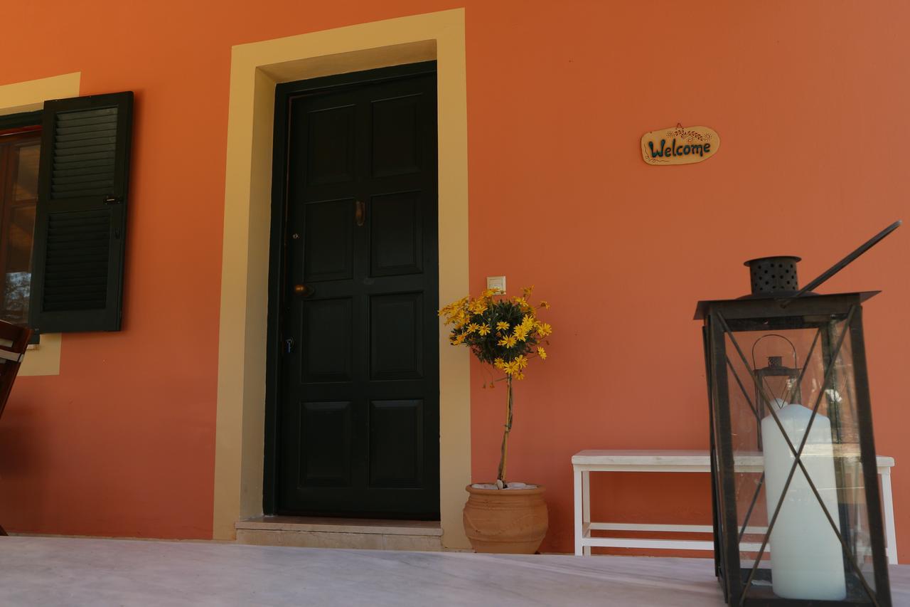 Villa Magia Ipsos Exterior photo